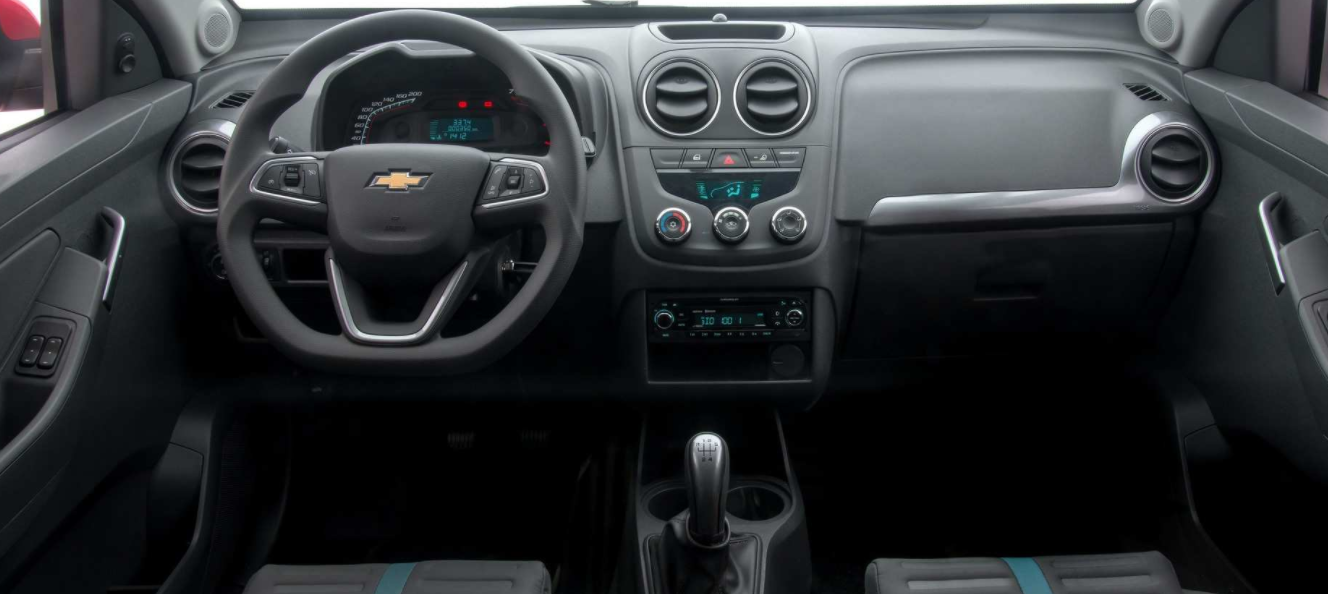 2022 Chevrolet Montana Interior