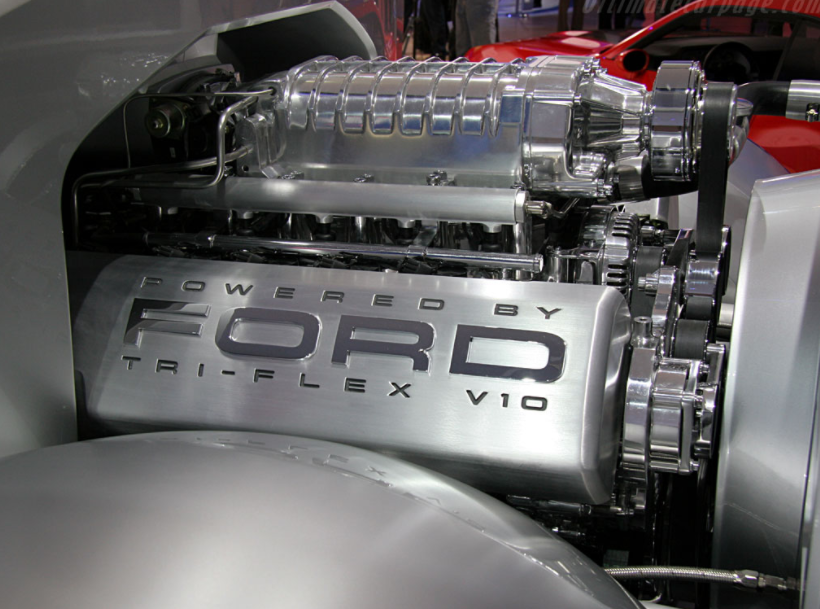 2022 Ford Super Chief Engine
