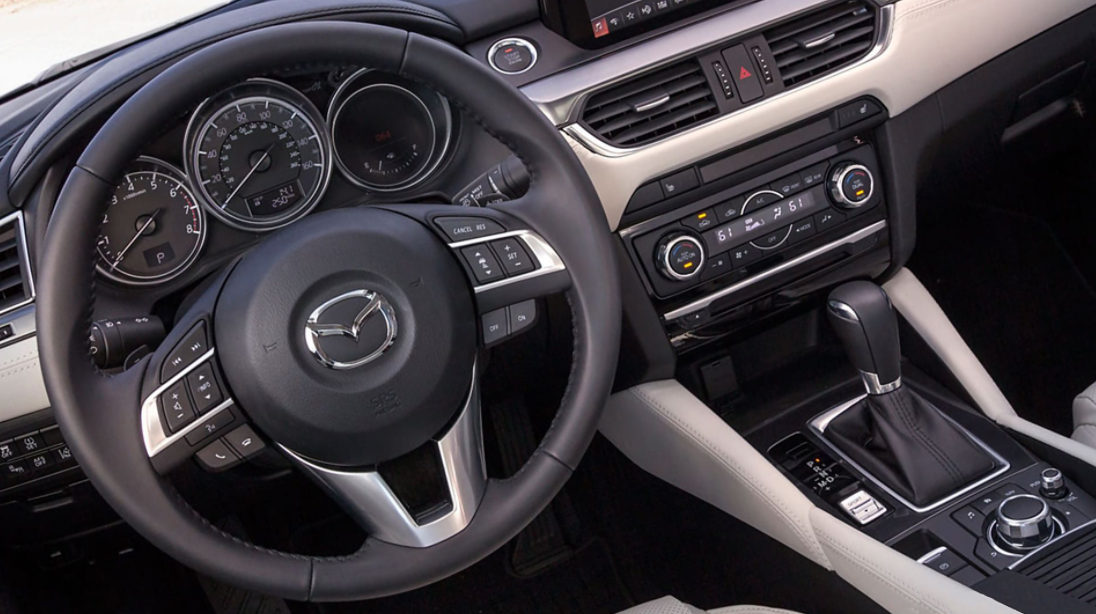 2022 Mazda BT50 Interior