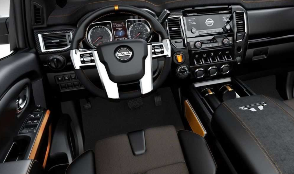 2022 Nissan Titan Interior