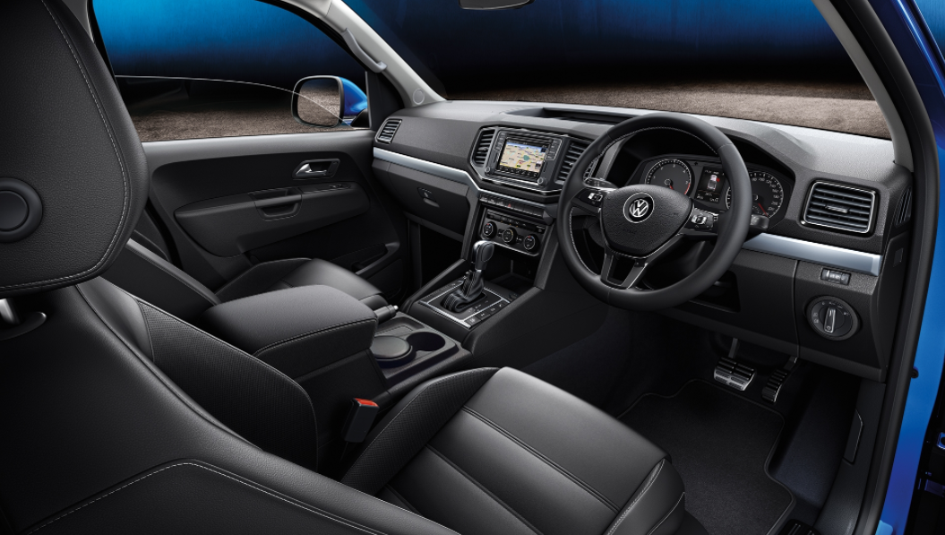 2023 VW Amarok Interior