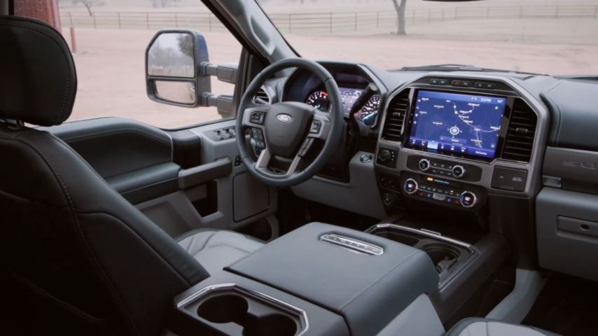 2023 Ford Super Duty F-350 Platinum Interior