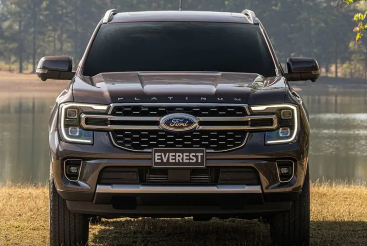 2023 Ford Everest V6 Platinum
