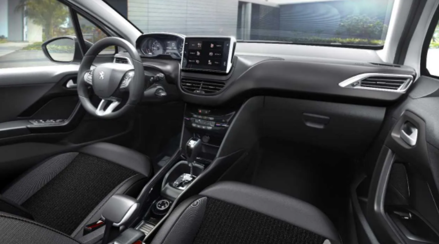 2025 Peugeot 1008 SUV Interior